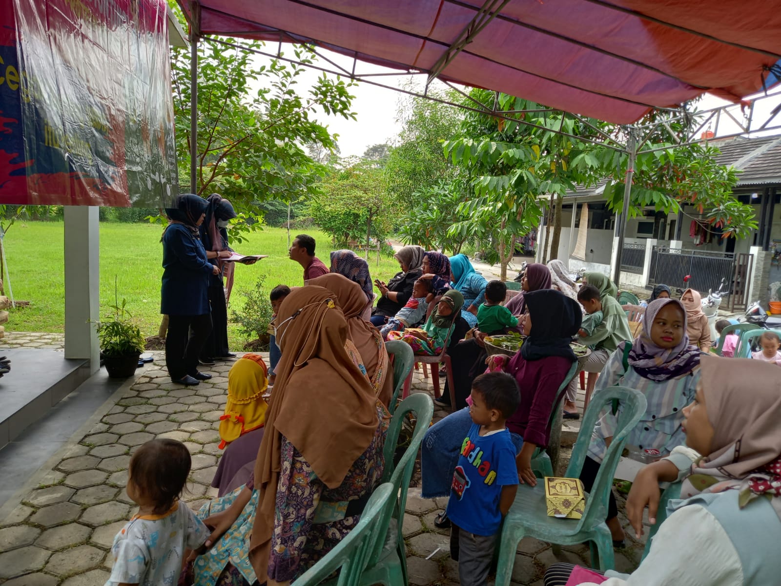 Bantuan makanan bergizi dan susu untuk penangulangan Stunting